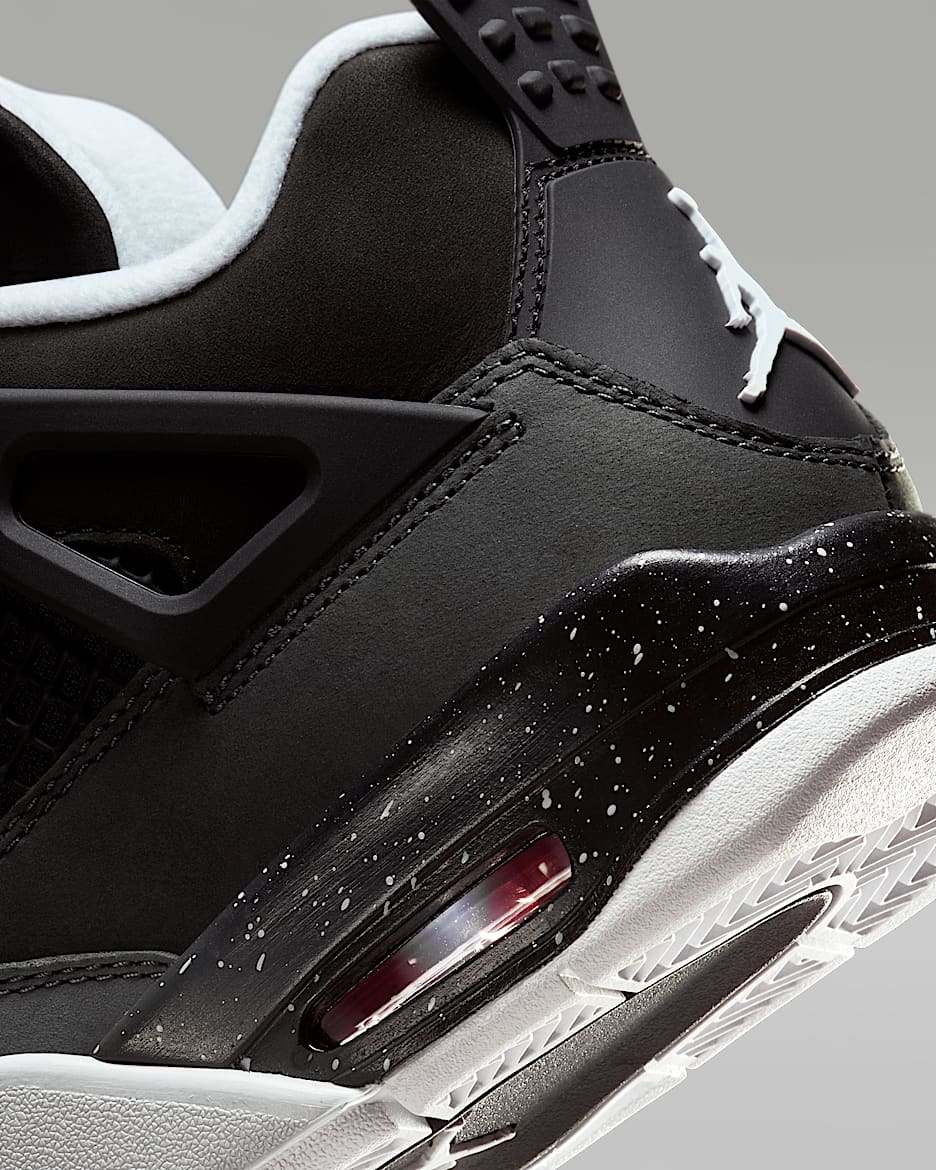 Air Jordan 4 Retro Fear Big Kids Shoes. Nike